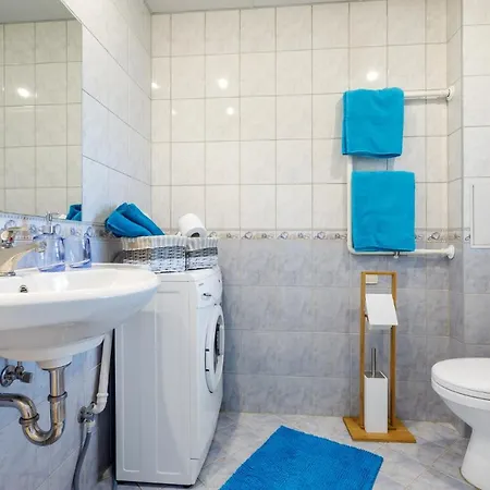 A. H. Tammsaare Puiestee Apartement *